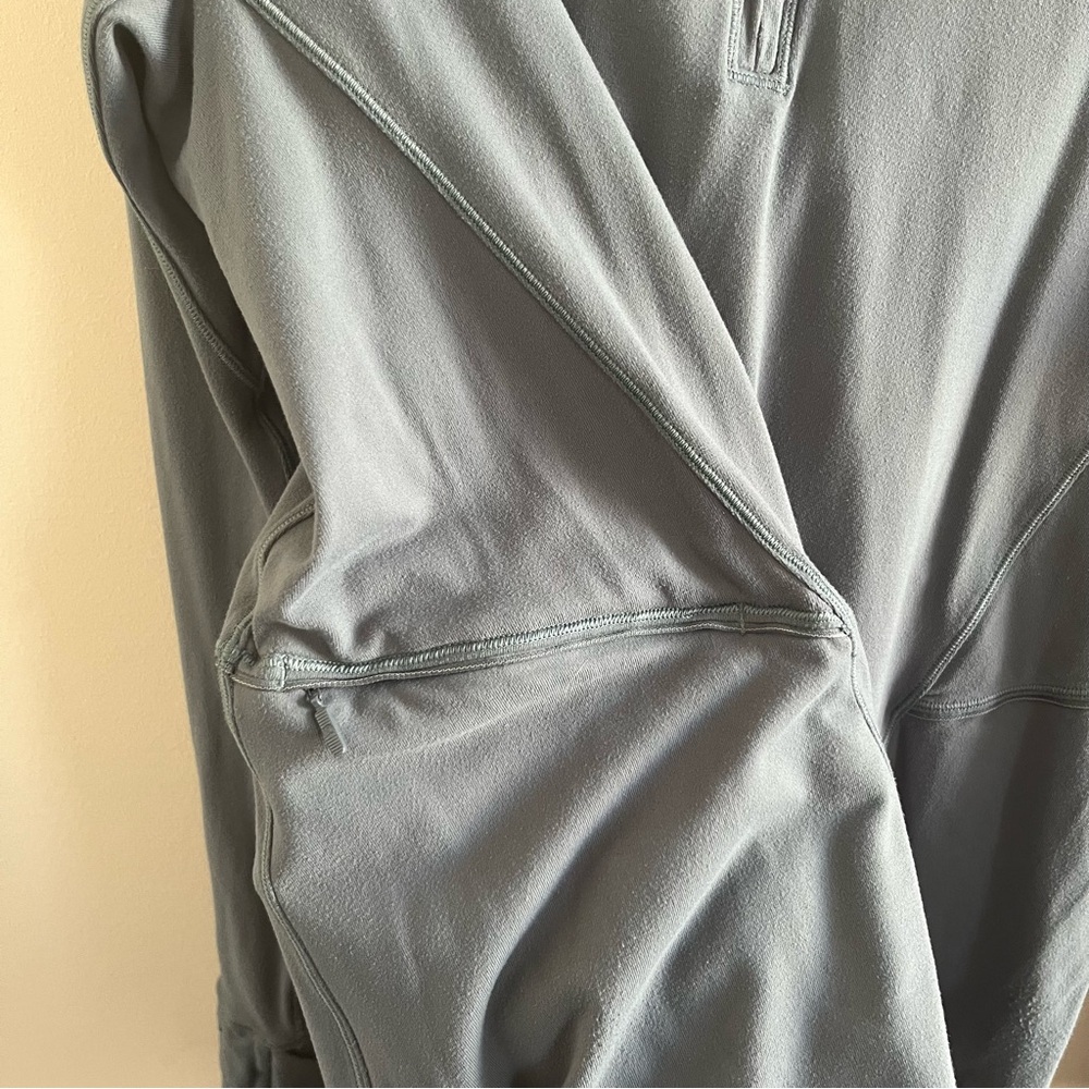 Lululemon Warm Stabilizer 1/2 Zip Hoodie Women's Sz 8 Gray Hooded Thumbholes - Picture 5 of 8